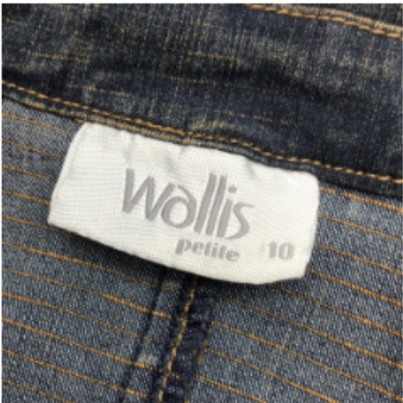 LIKE NEW WALLIS DENIM JEAN JACKET US12 ⭐️ - Picture 11 of 16